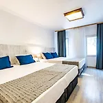 Costa Hotel 3*